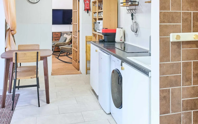 Host Stay Urban Nest