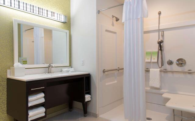 Home2 Suites by Hilton Indianapolis Downtown