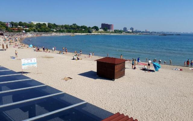 Lazy Lounge Apartments