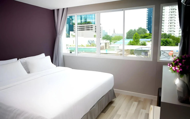 Nantra Ploenchit