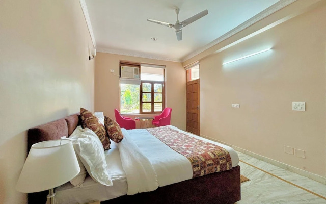 Luxury 4 Bedroom's Independent villa