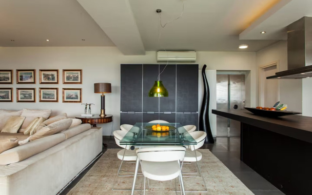 Seaview Villa