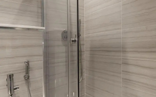 Kensington Court By Capital