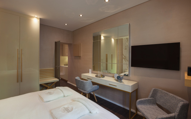 Consolato Boutique Suites