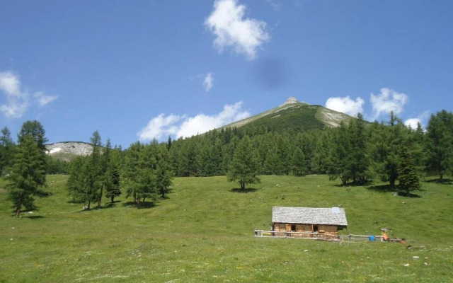 Ferienwohnung Hierzegger