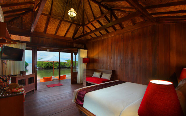 Mangrove Paradise Retreat