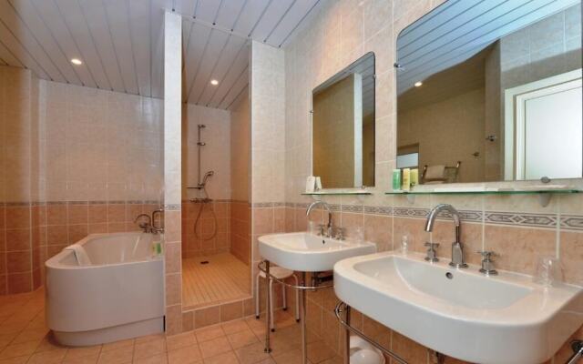 Hotel Castel Jeanson