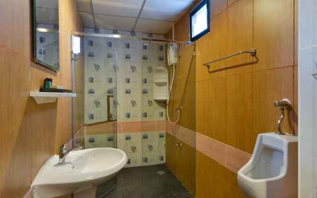 The Breton Hotel Media