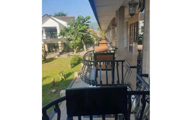 Diamond Resort Vang Vieng