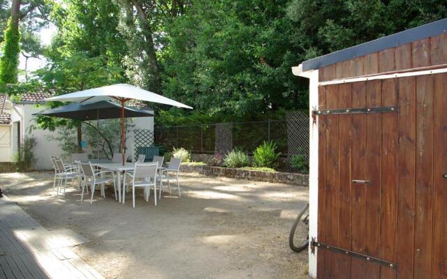 Une grande villa dans les pins, entre Loire et Océan