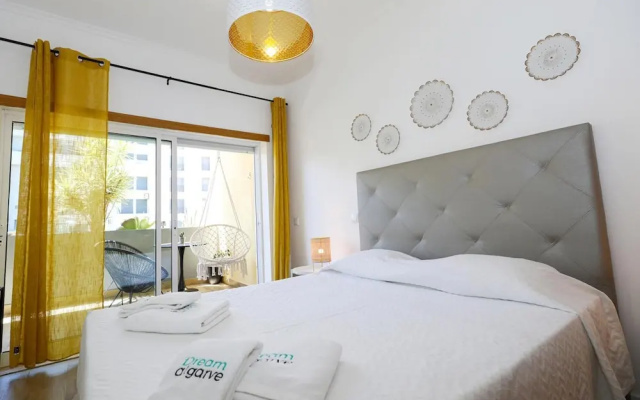B11 - Condominio do Mar Apartment