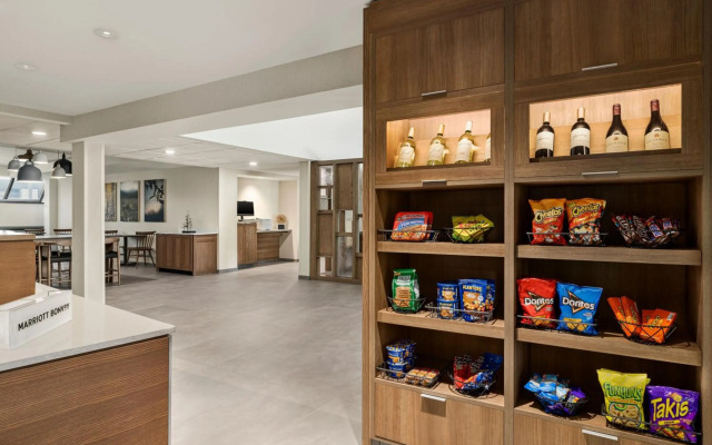 Fairfield by Marriott Inn & Suites Madison South