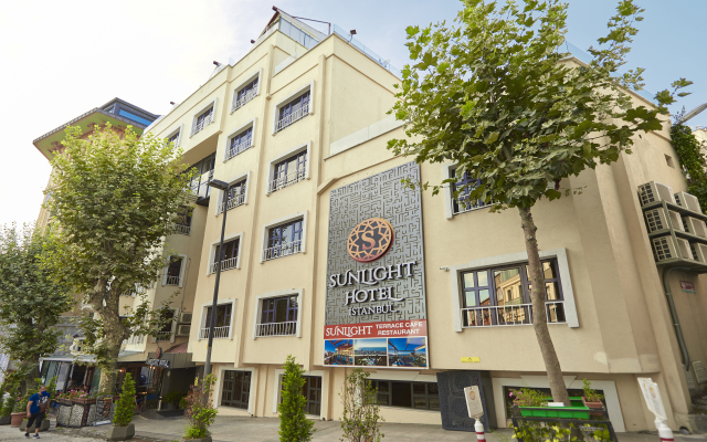 Sunlight Hotel