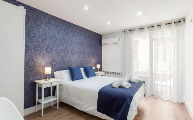 Apartamentos Reina Isabel