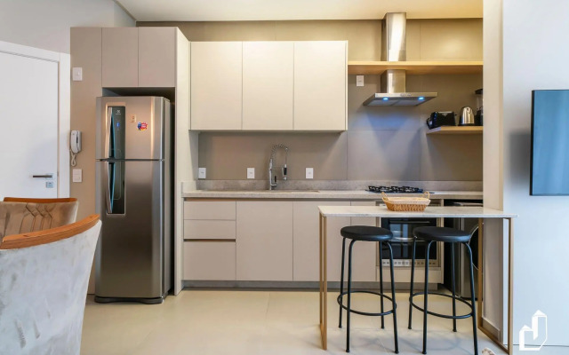 Apartamento com 02 dormitórios em Canto Grande