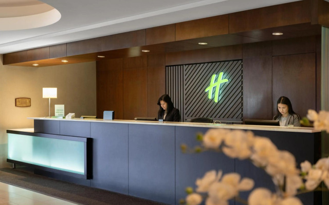 Holiday Inn Calgary-Airport by IHG