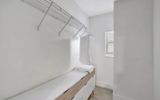 Townhome-10 mins to FTL Beach & Downtown