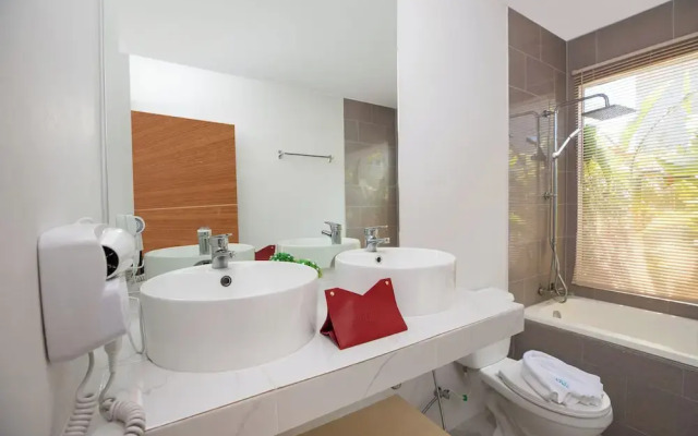 Andaman Sea Best Pool Access & Villas