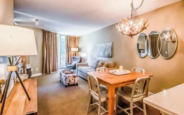 Spacious one Bedroom Suite in Whistler - 532