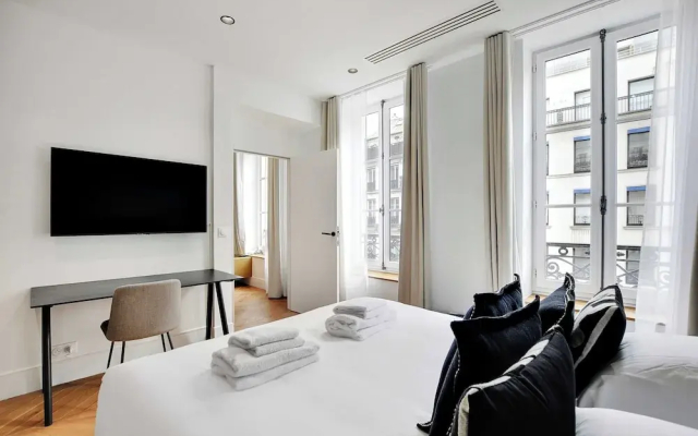 Stunning Apartment - 2br/6p - Madeleine