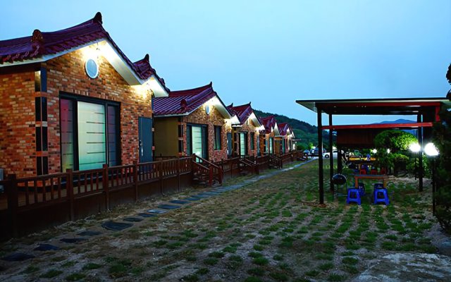 Gyeongju Healing Pension