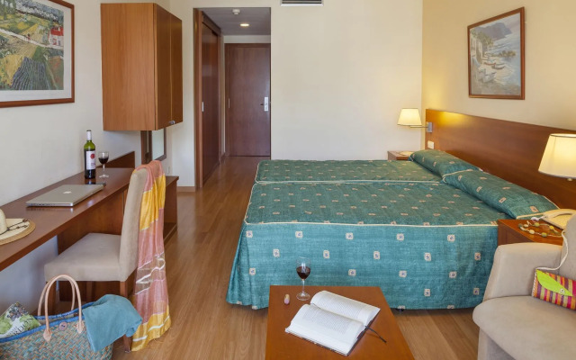 DWO Sirius -Adults Only