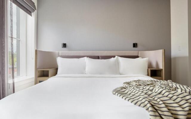 907 Main Hotel Central Square, Sonder by Marriott Bonvoy