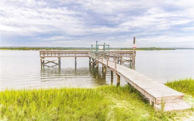 Windjammer 210 - Two Bedroom Condo