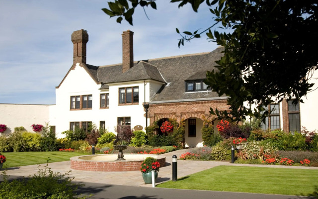 Western House Hotel