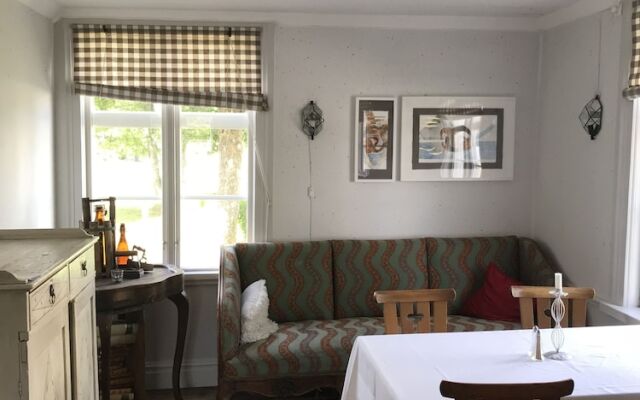 Tjällmo Gästgifvaregård