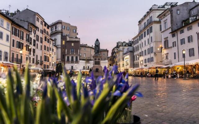 Vicolo dell'Aquila- Residenze Romanae