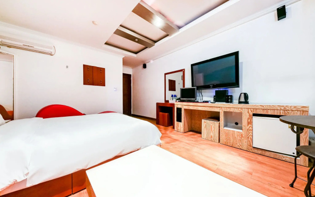 Hotel Rooky