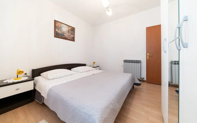 Villa Petar 1 - 10m From sea - H