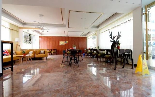 Shell Tibet Autonomous Region Linzhi North Shuangyong Road Hotel
