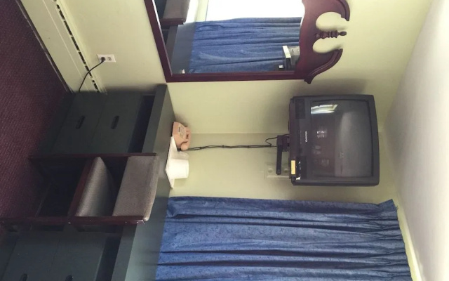 Travelers Motel
