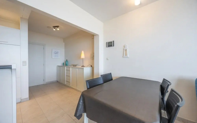 Apartment With 1 Bedroom and Direct sea View