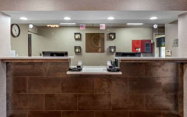 Comfort Inn Near Greenfield Village