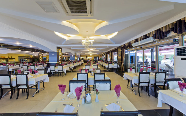 Beach Club Doganay Hotel - All Inclusive