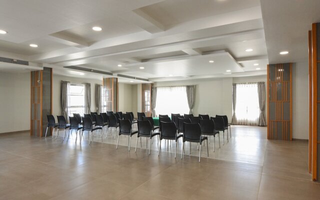 OYO Flagship 19307 Hotel Season Choice