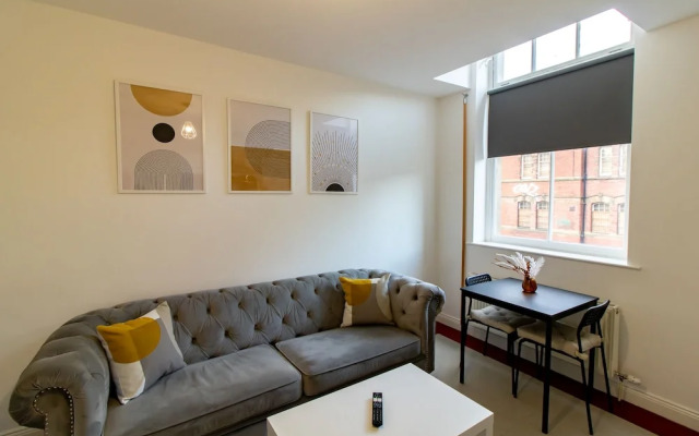 Impeccable 2-bed Apartment in Gateshead
