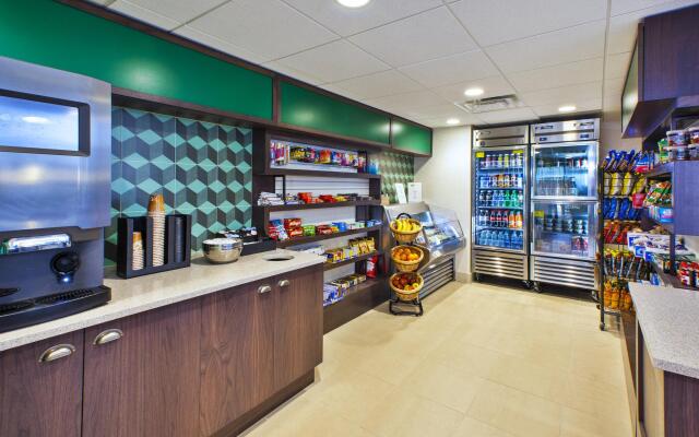 Holiday Inn Washington-Dulles International Airport by IHG