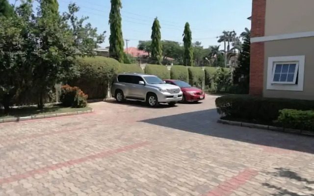 Waxride Residence