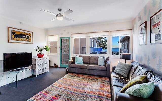 Shoal Bay Road, Moana Blue, Unit 03, 87