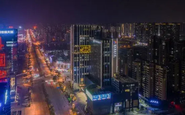 The Horizon Hotel