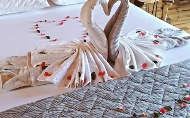 Si̇fla Bungalov & Resturant