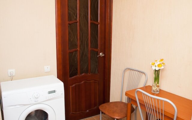 Апартаменты Moskva4you, ул. Донская, 17