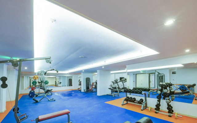 Adin Beach Hotel