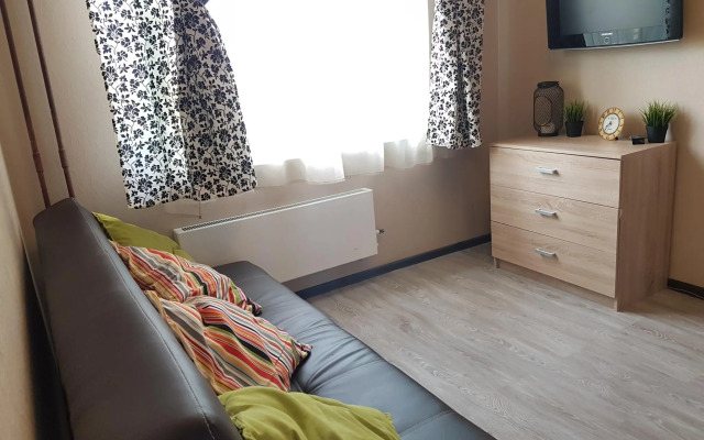 Apartments on Astrakhan Avenue 6