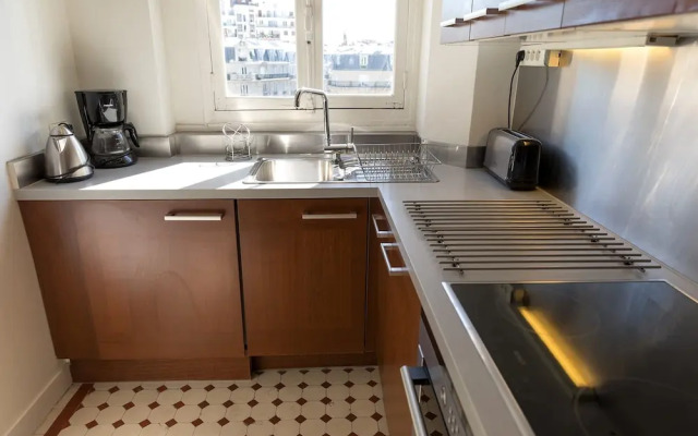 Eiffel Park Peaceful 1 Bedroom Apt Near the Eiffel Tower
