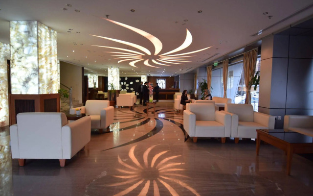 Dyar Residence